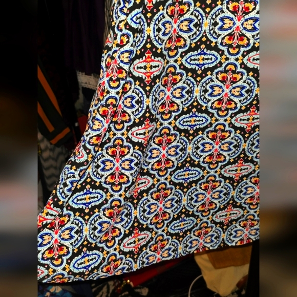 Pink Rose Backless Dress - Multicolor Pattern - Picture 5 of 10